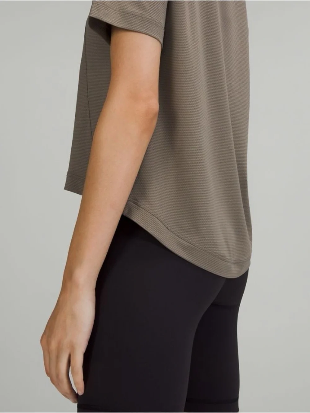 Excellent Condition Lululemon Tough Training Crewneck T-Shirt Size 8 - Picture 3 of 12